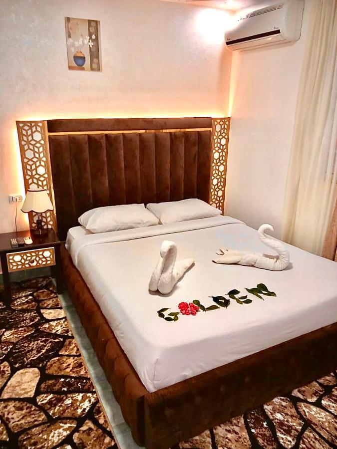 Golden Pyramids View Guest House Kafret el-Gabal Exterior photo